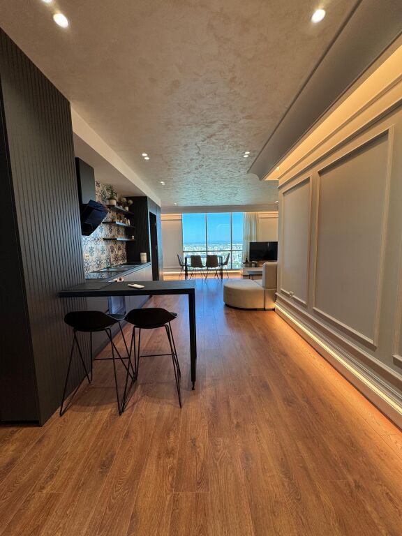 Shitet Apartament 2+1 Vollga