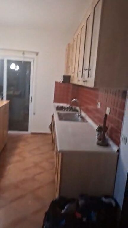 Apartament 2+1 me verandë – Materniteti i Ri, buzë Unazës