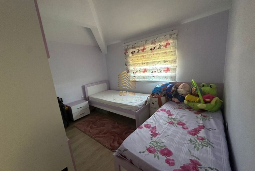 Qira, Apartament 2+1+Verande,Xhamllik,65.000 Leke/muaj