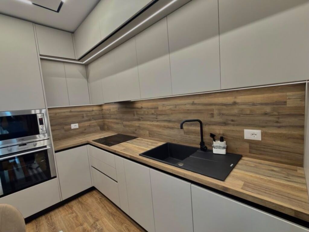 APARTMENT 2+1 FOR RENT near BULEVARDI I RI