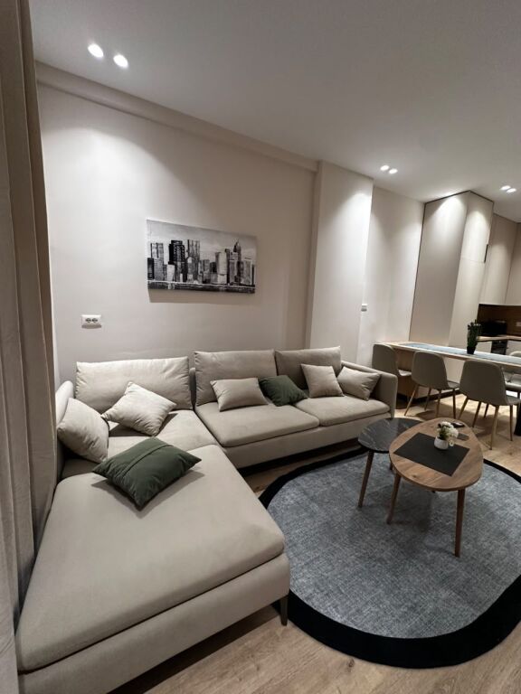 For rent 2+1 apartment at Aura complex