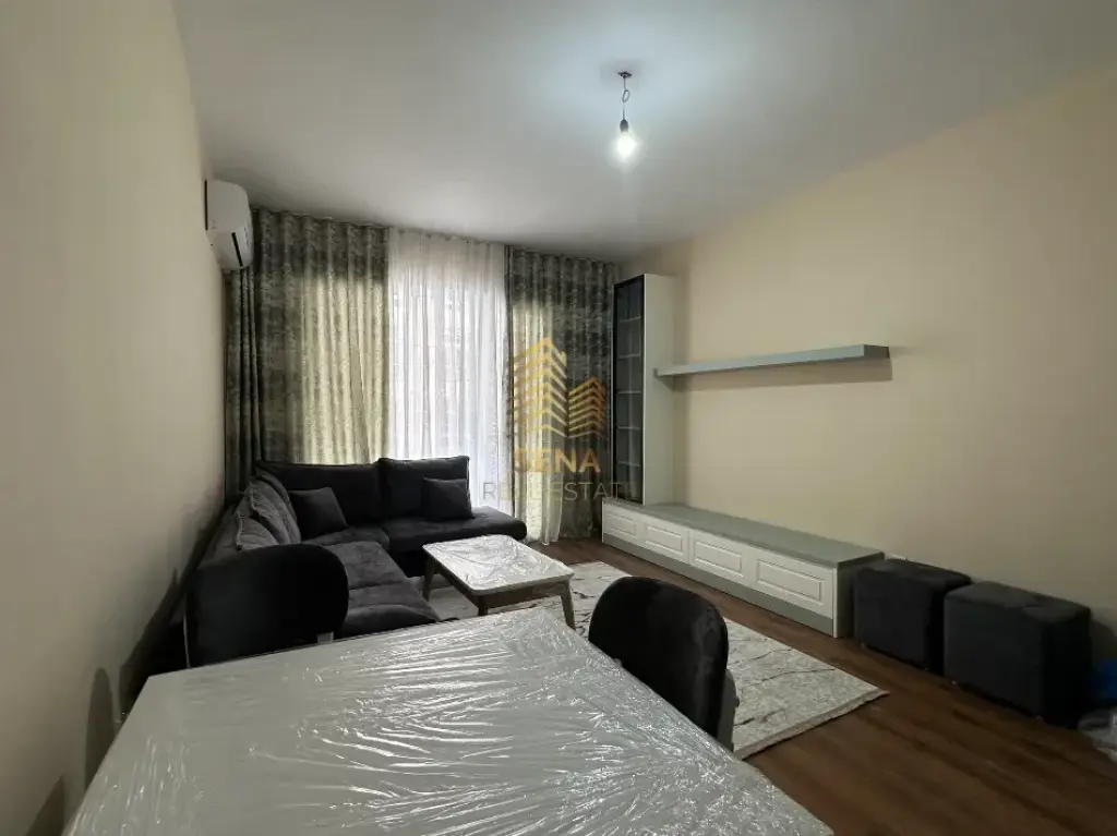 Qira, Apartament 2+1+blk, Paskuqan, 48.000 Leke/muaj