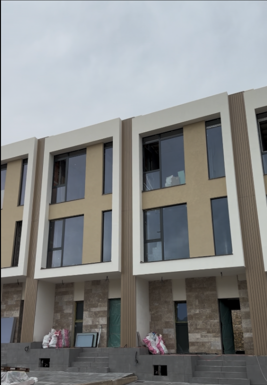 💸SUPER ÇMIM🏡Vile e bashkangjitur ne shitje, West Home, Farke✨