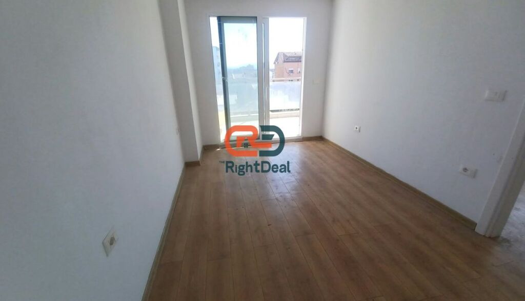Near Pharmacy 10, Apartment 1+1 for Rent, Ideal for Living !!!