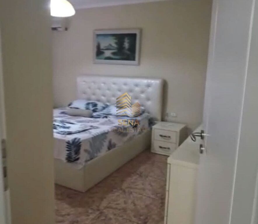 Rent, Apartment 2+1, Xhamllik, 60,000 Leke/month