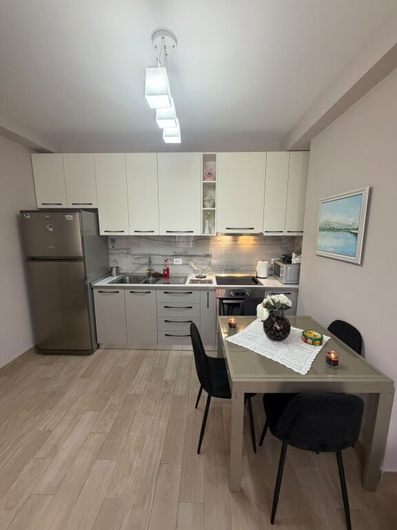 Appartamento in affitto 2+1 a 21 dicembre prezzo 65000 lek
