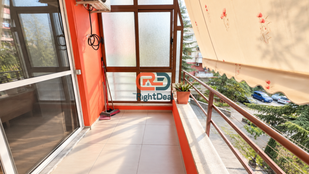 Ne Yzberisht, Shitet Apartament 1+1 Me Planimetri Te Rregullt!!