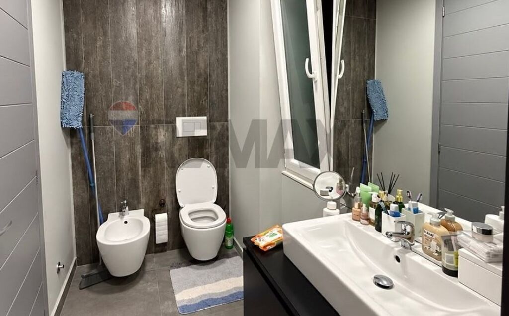 SHITET APARTAMENT 2+1 TEK LIQENI I THATE!!! ID: 530391021-125