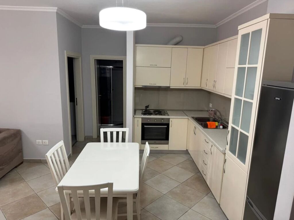 APARTAMENT ME QERA 1+1 DELIJORGJI 70.000 LEKE FH-96795