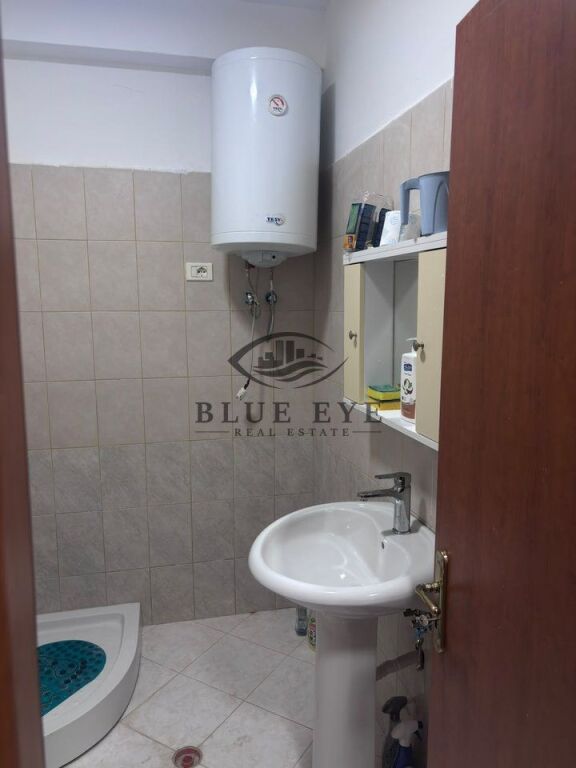 Apartament 1+1 Për Shitje në Shkëmbi i Kavajës, Durrës.
