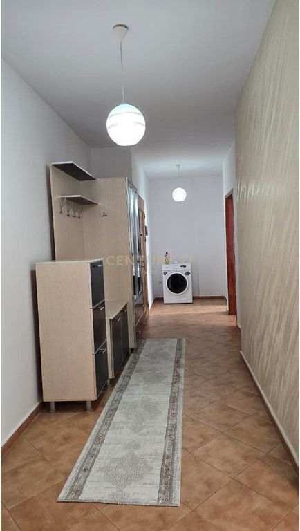 Apartament 2+1 me Qira në Durrës