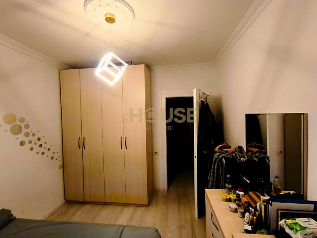 APARTAMENT 2+1 NE SHITJE NE FRESK