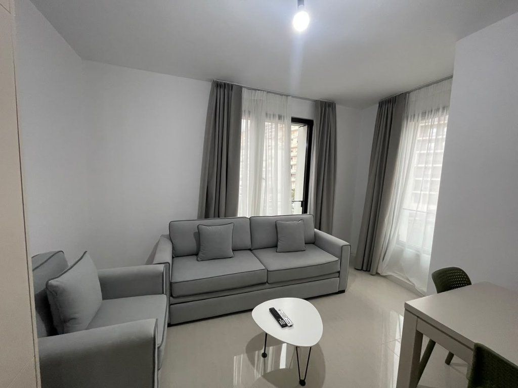 SARANDE, VENDIAMO APPARTAMENTO 1+1 DIETRO L'HOTEL BUTRINTI 155.000 €