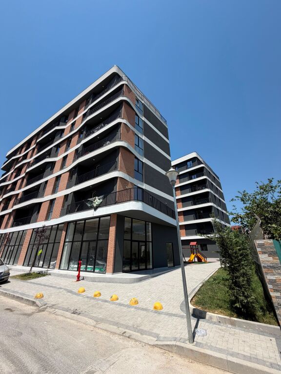 🏡 Apartment 2+1 with Veranda for Sale – Albulena Residence, Paskuqan