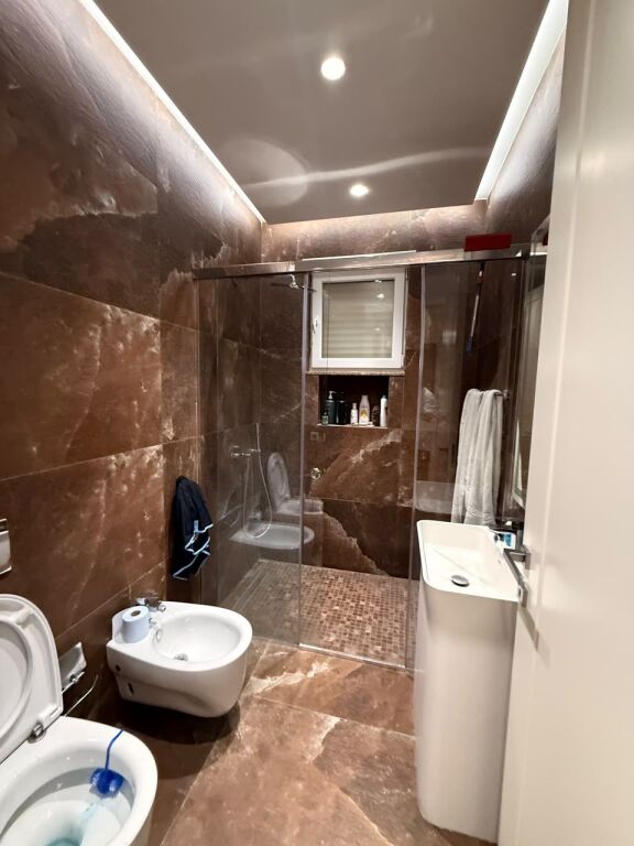 📌SHITET VILË LUKSOZE 3-KATËSHE | SECRET GARDEN RESIDENCE – TEG