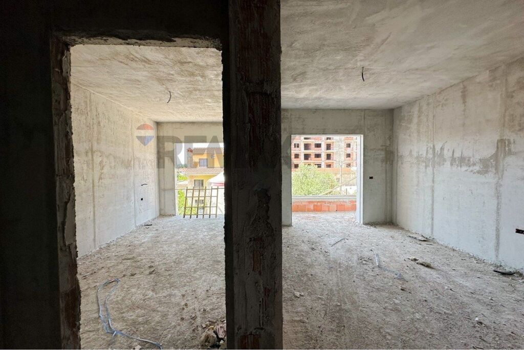 APARTMENT 1+1 FOR SALE NEAR THE AVIATION FIELD