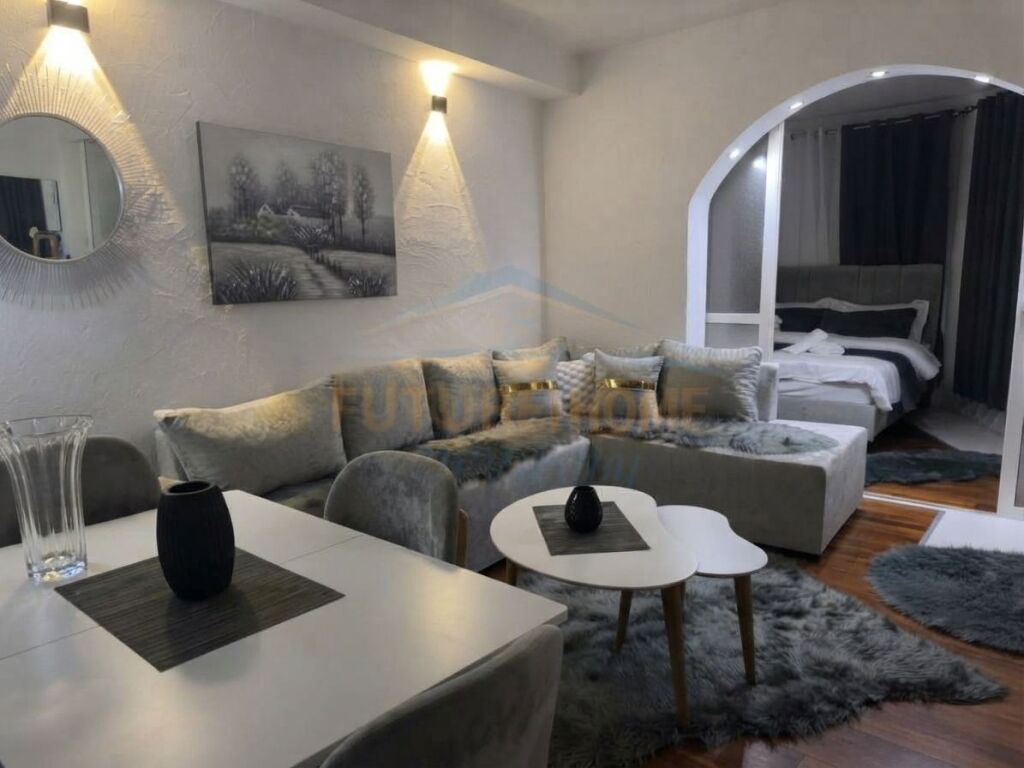 Qera, Apartament 2+1, Kalaja e Tiranës, Tiranë.
