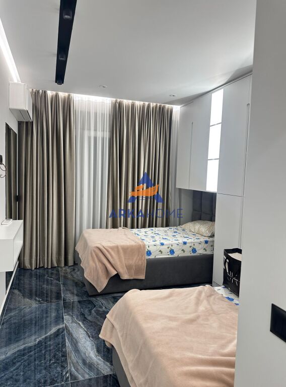 APARTMENT FOR RENT 2+1+2 BALCONIES AT "BOTANICAL GARDEN" 150,000 LEKE
