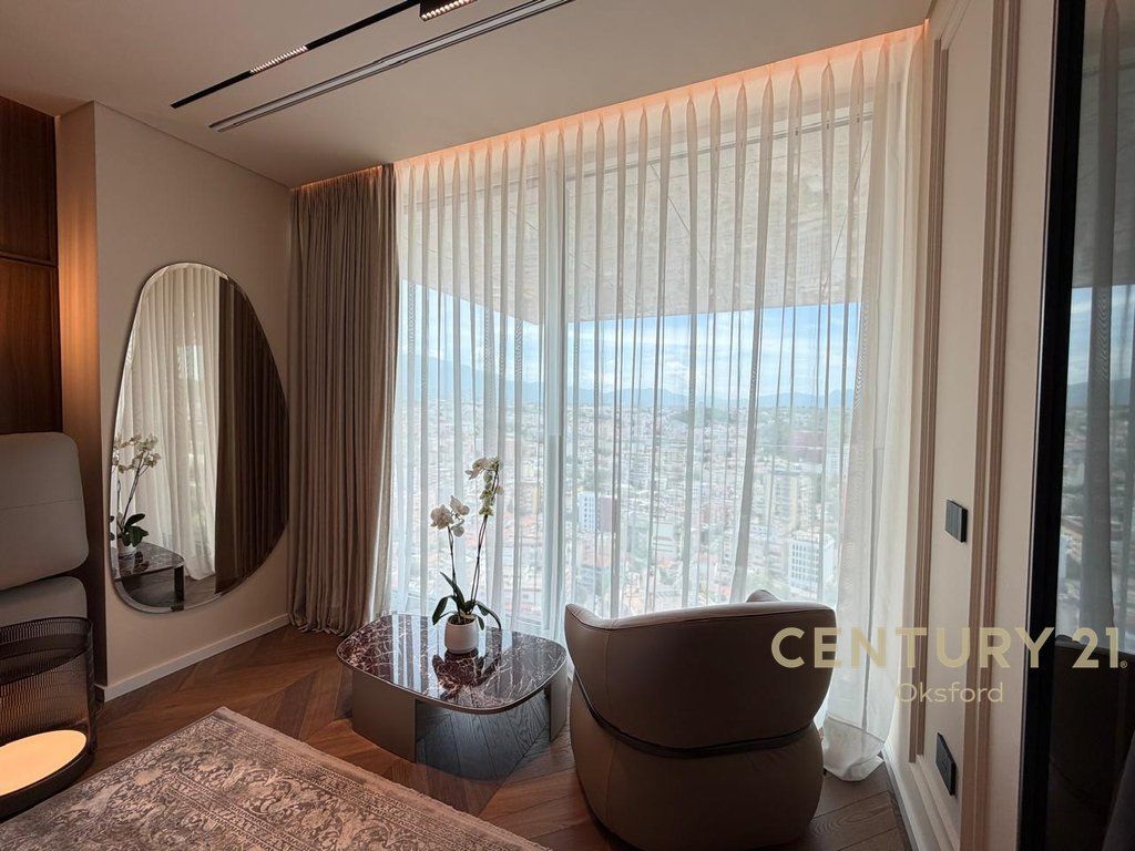 Shesim Apartament Luksoz 2+1 + Post Parkimi tek “Down Town Tirana” ,ne Rrugen e Elbasanit me pamje nga Stadiumi “Air Albania”!

