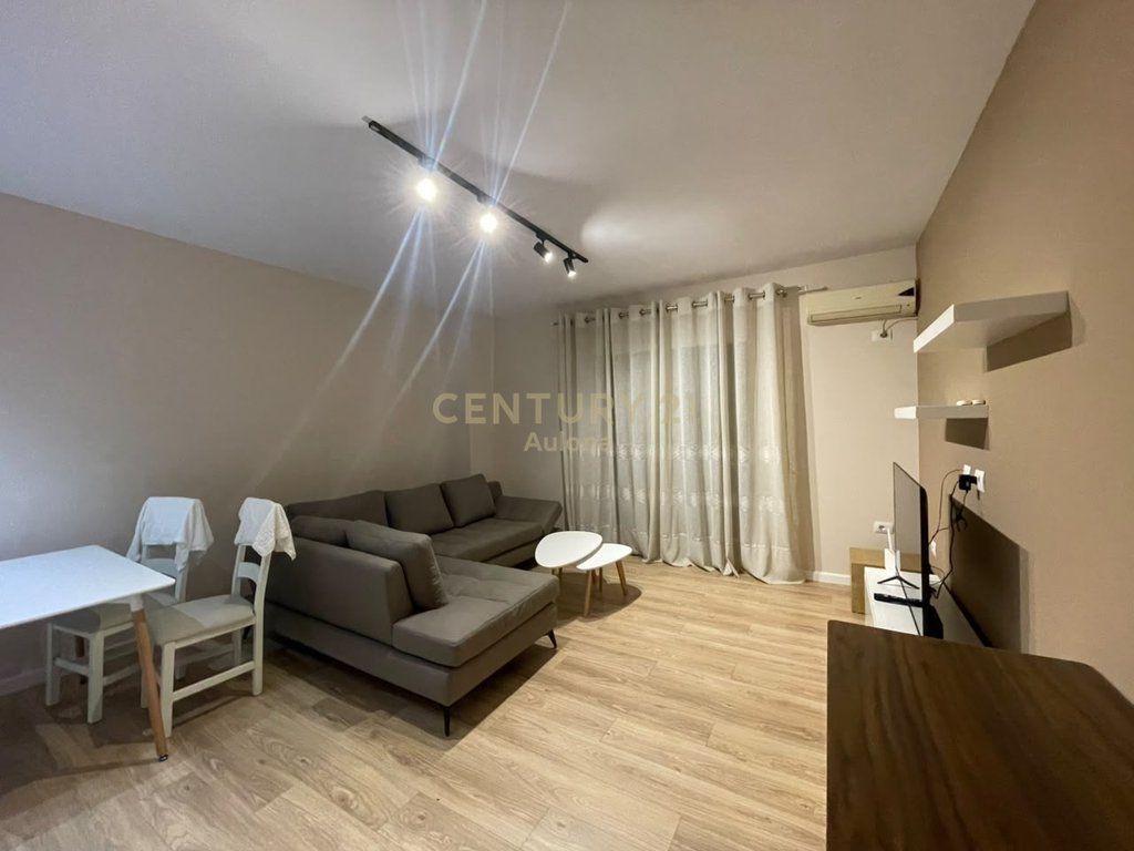 Apartment 1+1 - Kodra e Diellit, Tirane