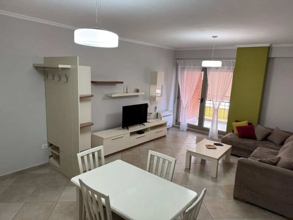 APARTAMENT ME QERA 1+1 DELIJORGJI 70.000 LEKE FH-96795