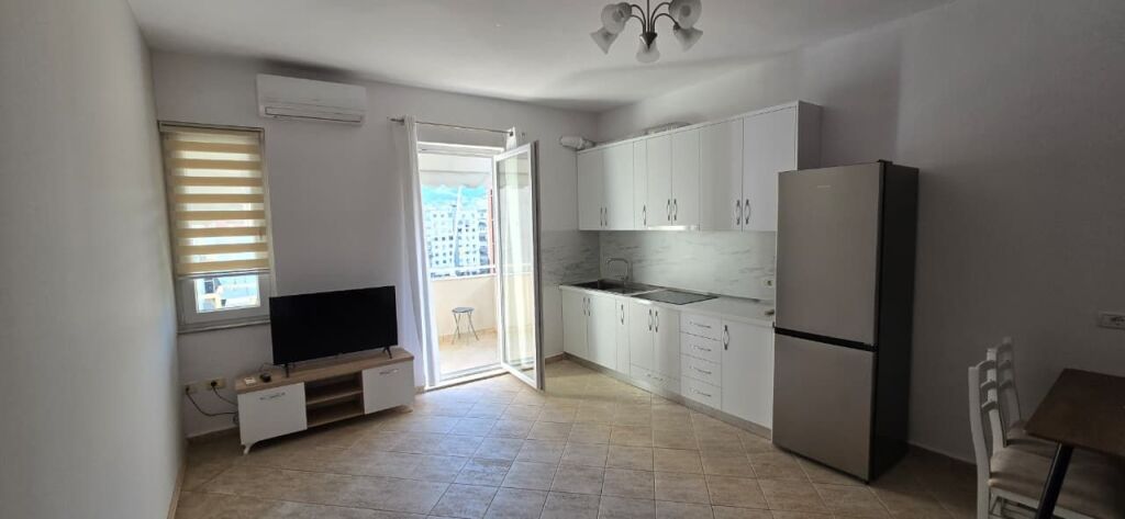 🏡 **APPARTAMENTO 2+1 IN AFFITTO | VICINO A PIAZZA 21**