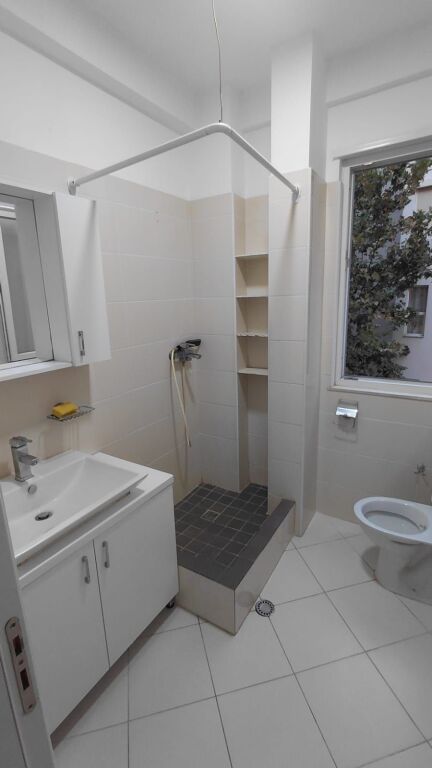 Jepet me qera apartament 1+1 i mobiluar tek Kodra Diellit