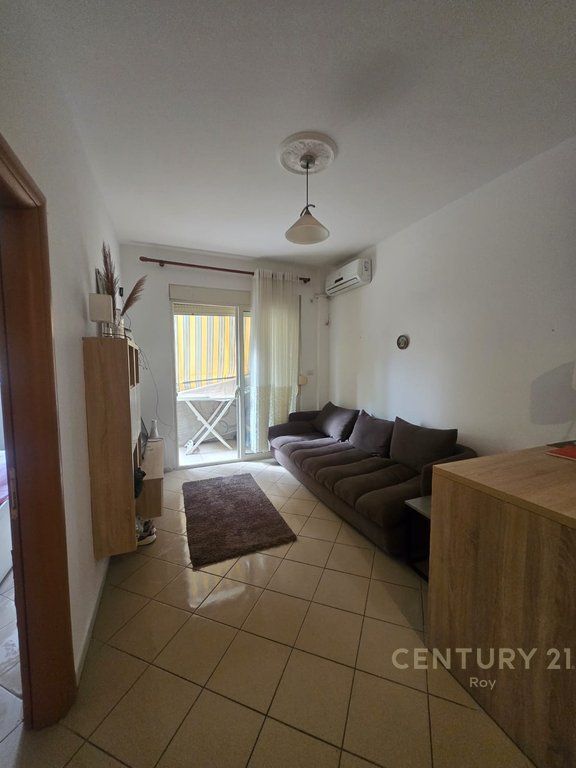 SHITET APARTAMENT 1+1 SHUME PRANE DETIT NE GOLEM !!!