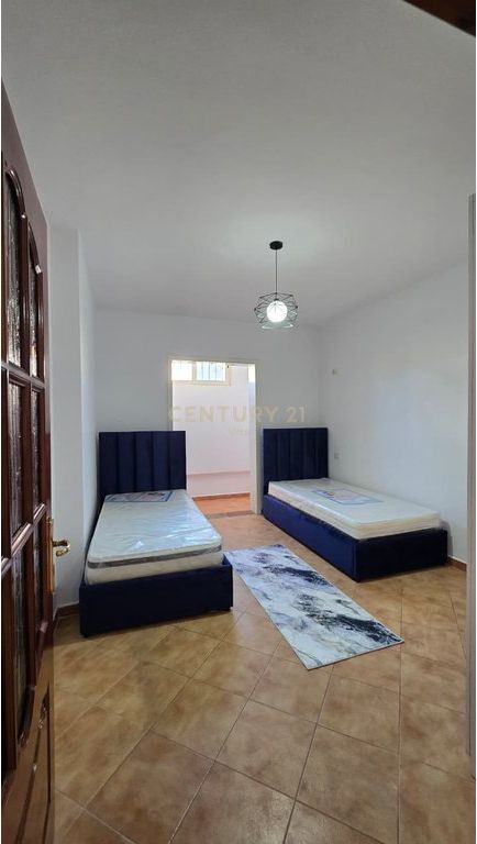 Apartament 2+1 me Qira në Durrës
