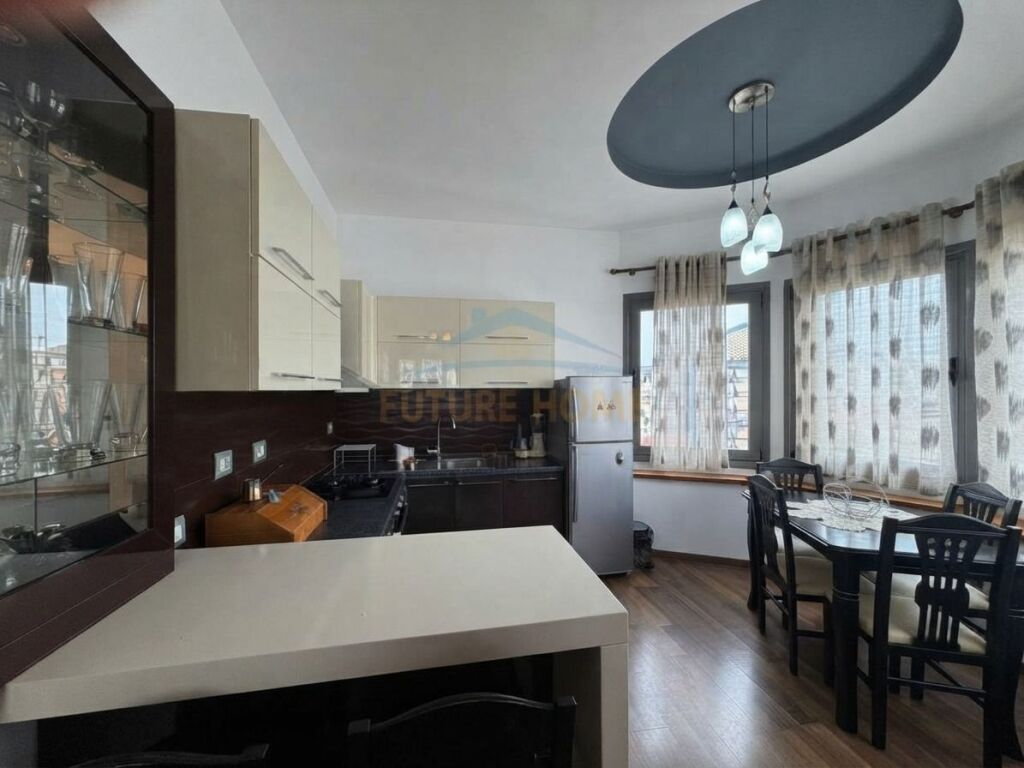 Rent, Apartment 2+1, New Bazaar, Tirana