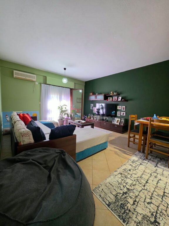Shitet: 2+1+2wc + 2 Ballkone Komuna e Parisit - 📍115m² ( Jug Lindje) kati 5, Pamje Panoramike | 2250€/m² Çmim okazion 😬🔥