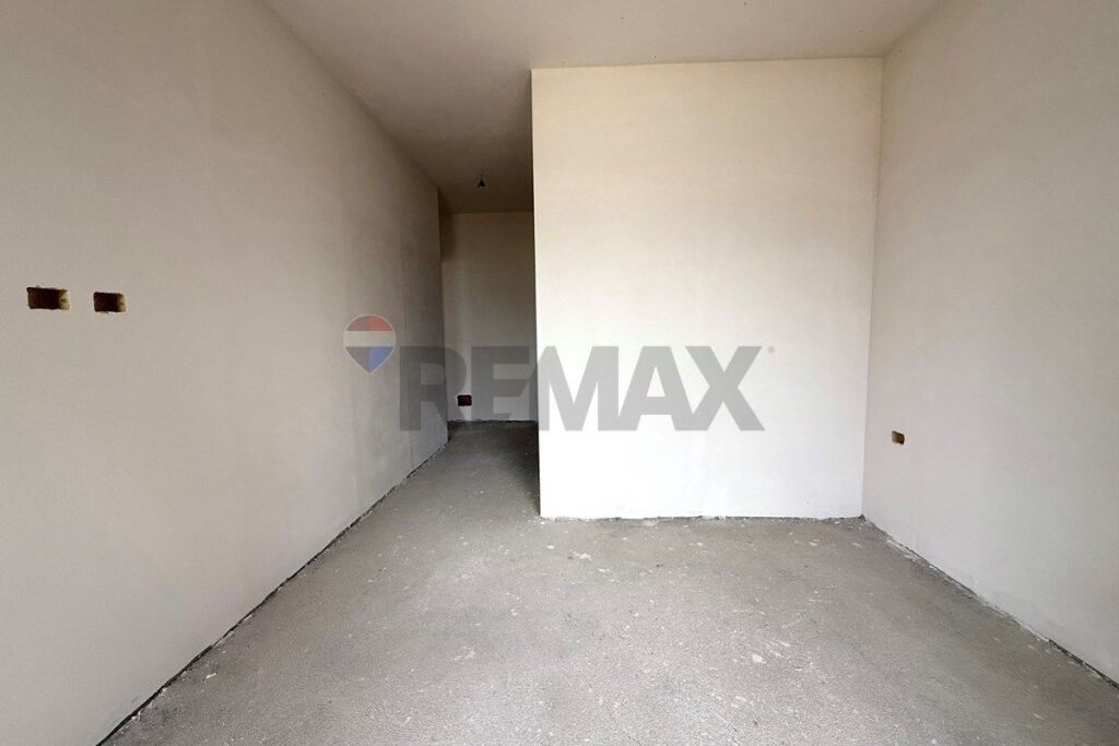 Shitet apartament 3+1 te Reidenca Orbital, Tiranë