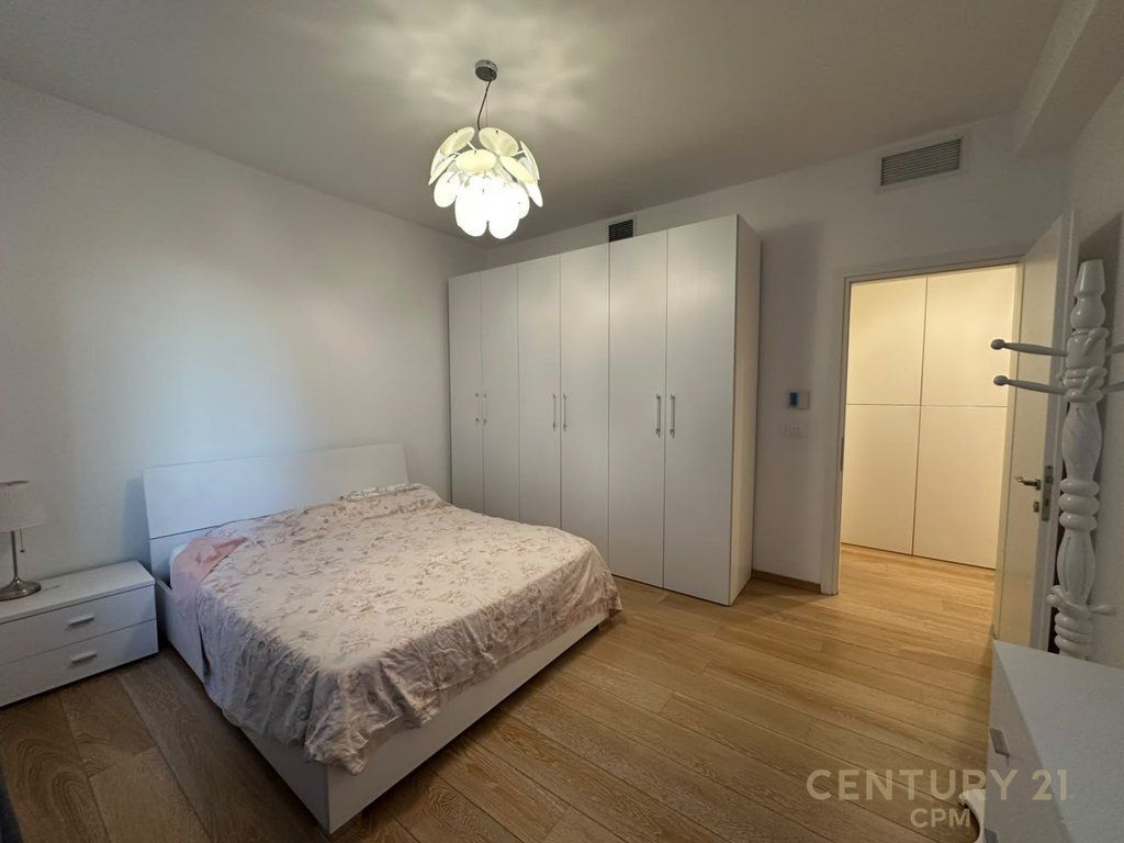 Appartamento 3+1+2+ Posto Auto In Affitto In Via Bogdaneve!