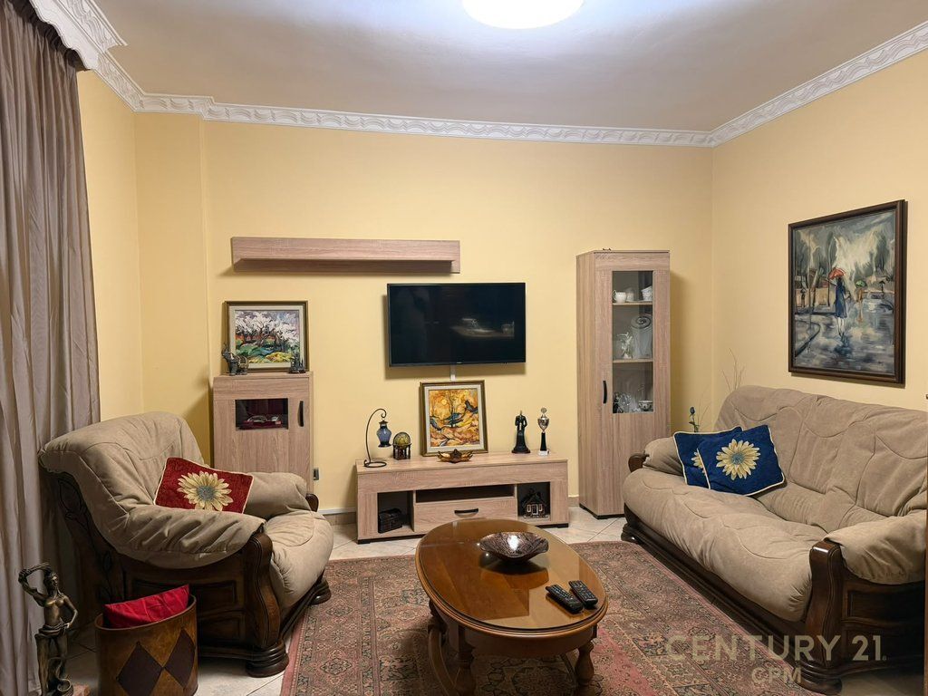 Duplex 2+1 in affitto vicino alla scuola Emin Duraku