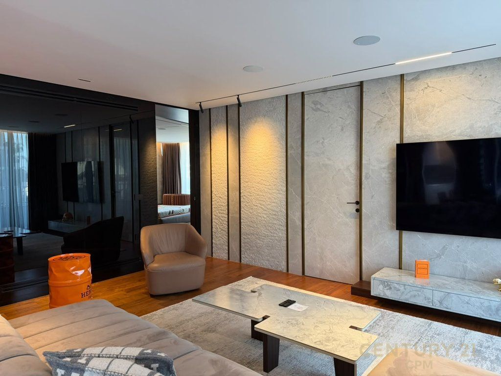 Luxury apartment for rent – Lake View Residence