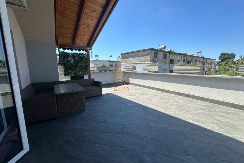Qira, Apartament 2+1+Verande,Xhamllik,65.000 Leke/muaj