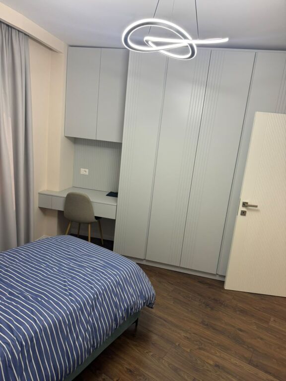 VENDESI APPARTAMENTO 2+1 VILA E ZOGUT, DURRES