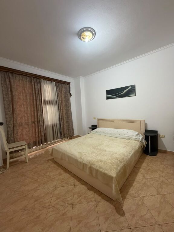 Jepet me qera  Apartament 1+1
