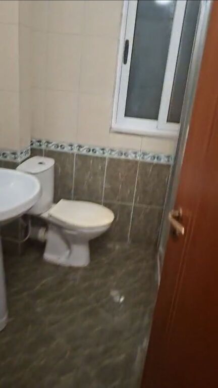 Apartament 2+1 me verandë – Materniteti i Ri, buzë Unazës