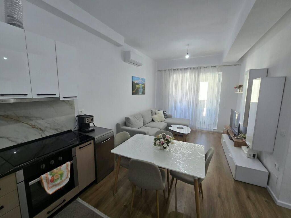Apartament 2+1, Kompleksi Kaimi , Ali Demi