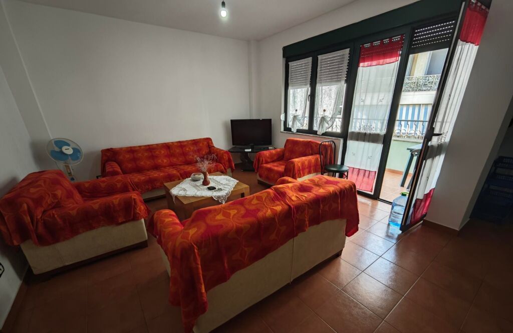 Qera | Apartament 2 + 1 | Currilat Durres | 320 €/muaj