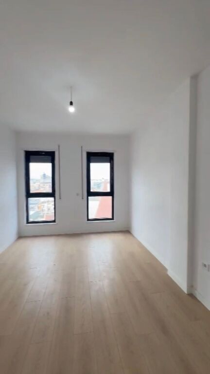 Appartamento 3+1 in vendita presso Komuna e Parisit