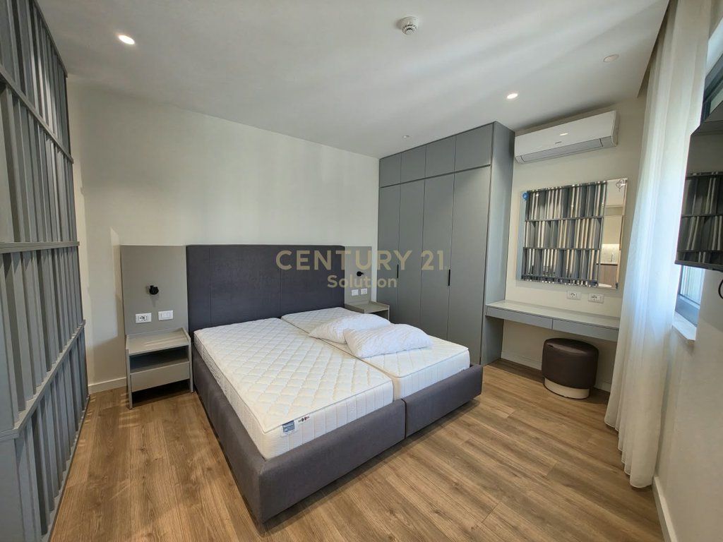 STUDIO APARTMENT FOR RENT AT DRY LAKE!!!