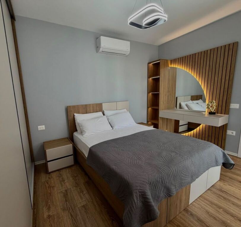 APARTMENT 2+1 FOR RENT near BULEVARDI I RI