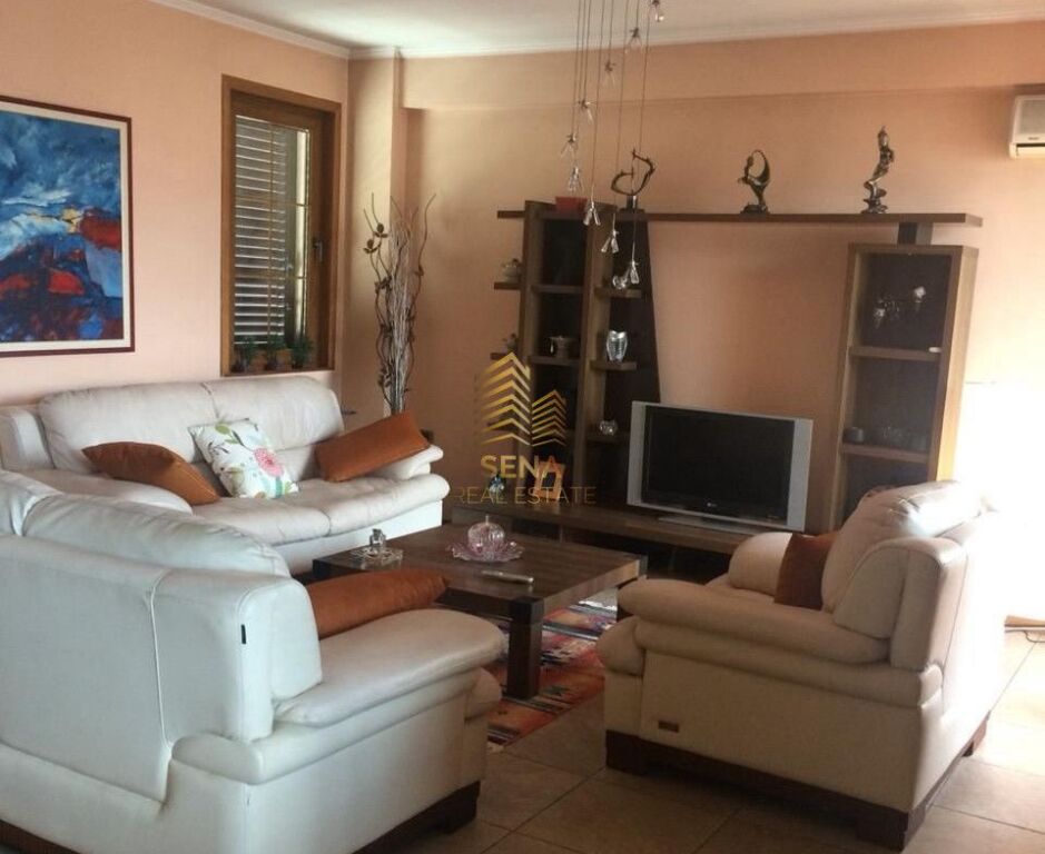 Affitto, Appartamento 1+1+Veranda, Via Durazzo, 50.000 ALL/mese
