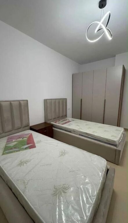 Appartamento 2+1 in affitto, Palazzo con Freccia, Via Ndre Mjeda
