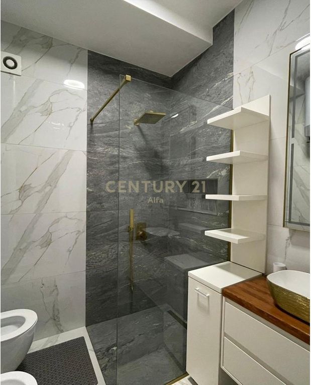 Apartament 2+1 me Qira prane Delijorgjit!
