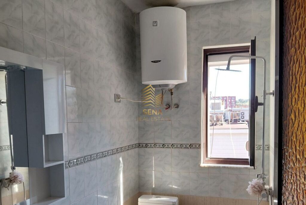 Affitto, Appartamento 2+1+Cucina separata+balcone, Vicino al Liceo – Via Elbasan, 65.000 Leke/mese
