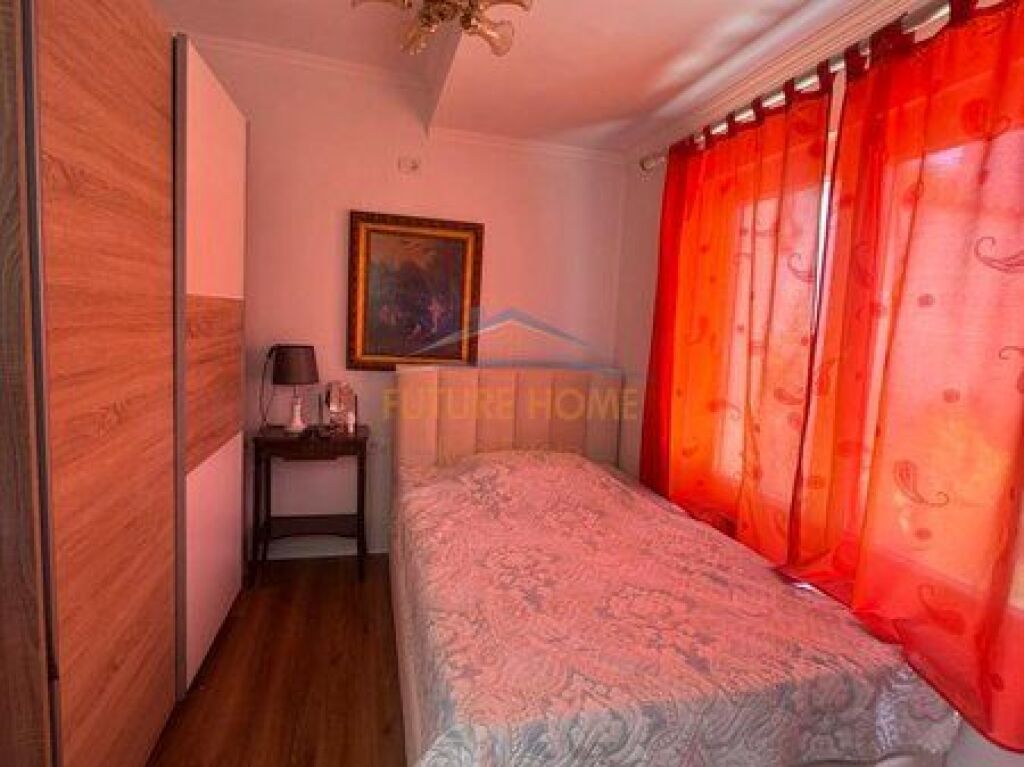 In vendita, Casa Privata, Ali Demi, Tirana
