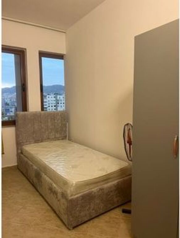 APARTAMENT 2+1 ME QERA PRANE SQUARE 21